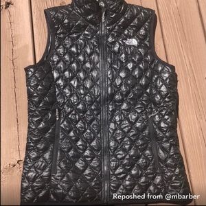 North Face Thermoball Vest EUC